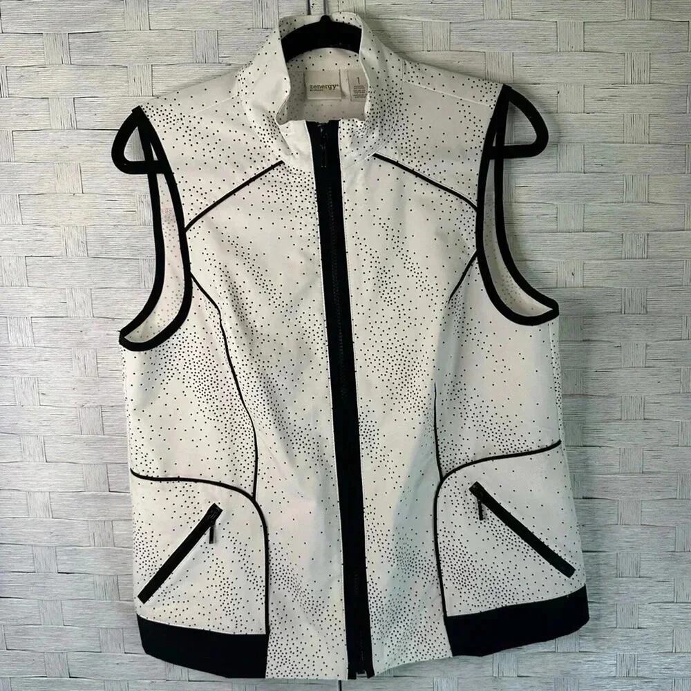 Zenergy by Chico’s white with black specs lightweight Vest with pockets fall